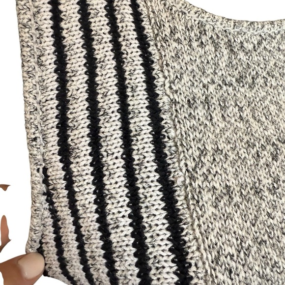 Sanctuary | Black, Gray, and White Ribbed Knit Tank Top - Picture 5 of 7